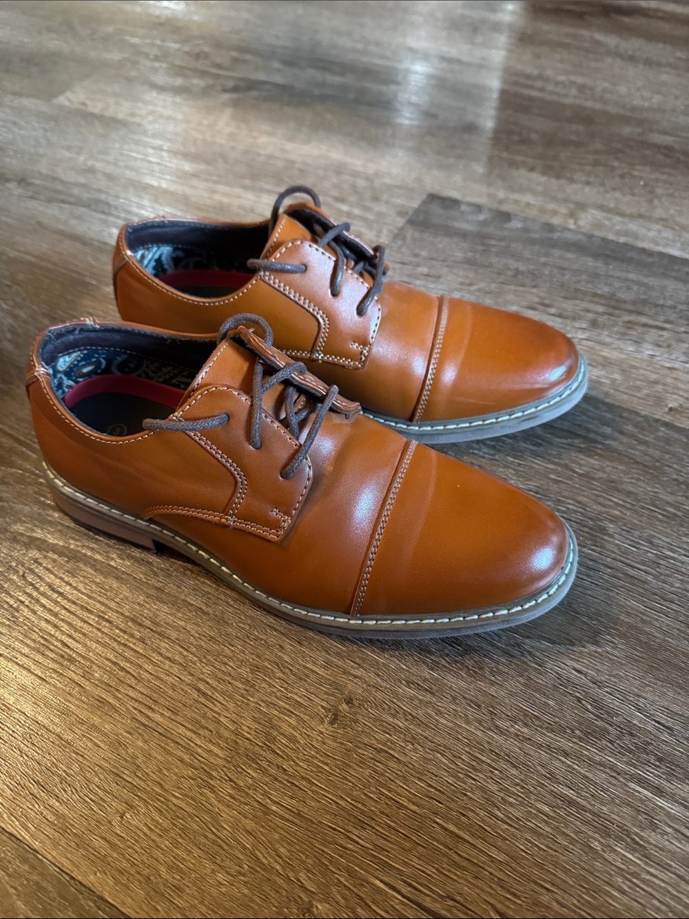 Bruno Marc Boys Classic Tan Leather Derby Dress Shoes/Gently Used